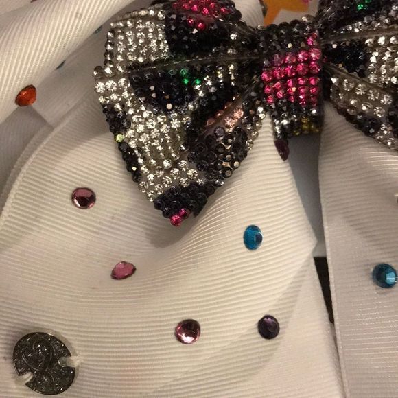 Jojo Siwa Bow - Picture 2 of 2